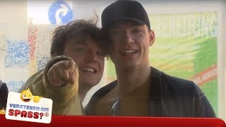 Die Lochis  Der AutoPrank  Verstehen Sie Spaß [upl. by Hiett]