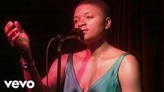 Lizz Wright  Hit The Ground Live At The Cutting Room [upl. by Adella]