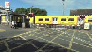 Birkdale Level Crossing [upl. by Ylicic]